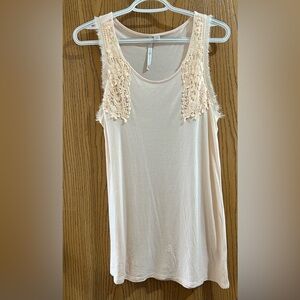 LAUREN CONRAD size M